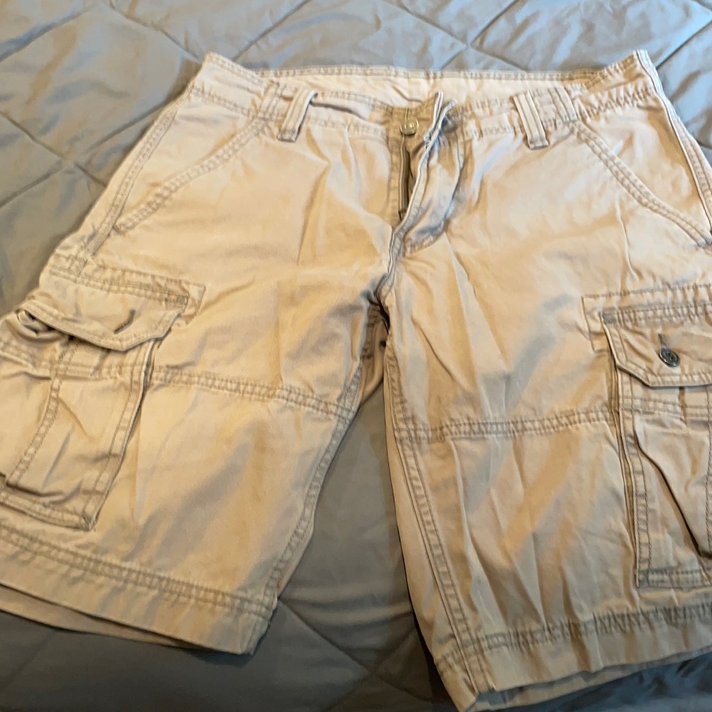 Levi’s cargo men’s shorts
